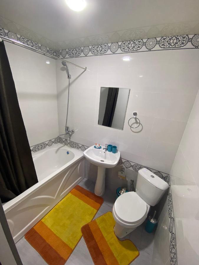 Hotel Uzbegim อูร์เกนช์ ภายนอก รูปภาพ