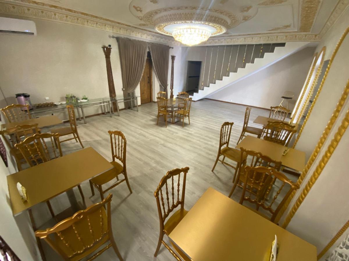 Hotel Uzbegim อูร์เกนช์ ภายนอก รูปภาพ