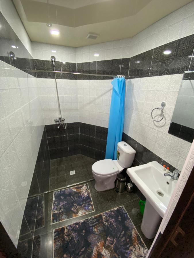 Hotel Uzbegim อูร์เกนช์ ภายนอก รูปภาพ